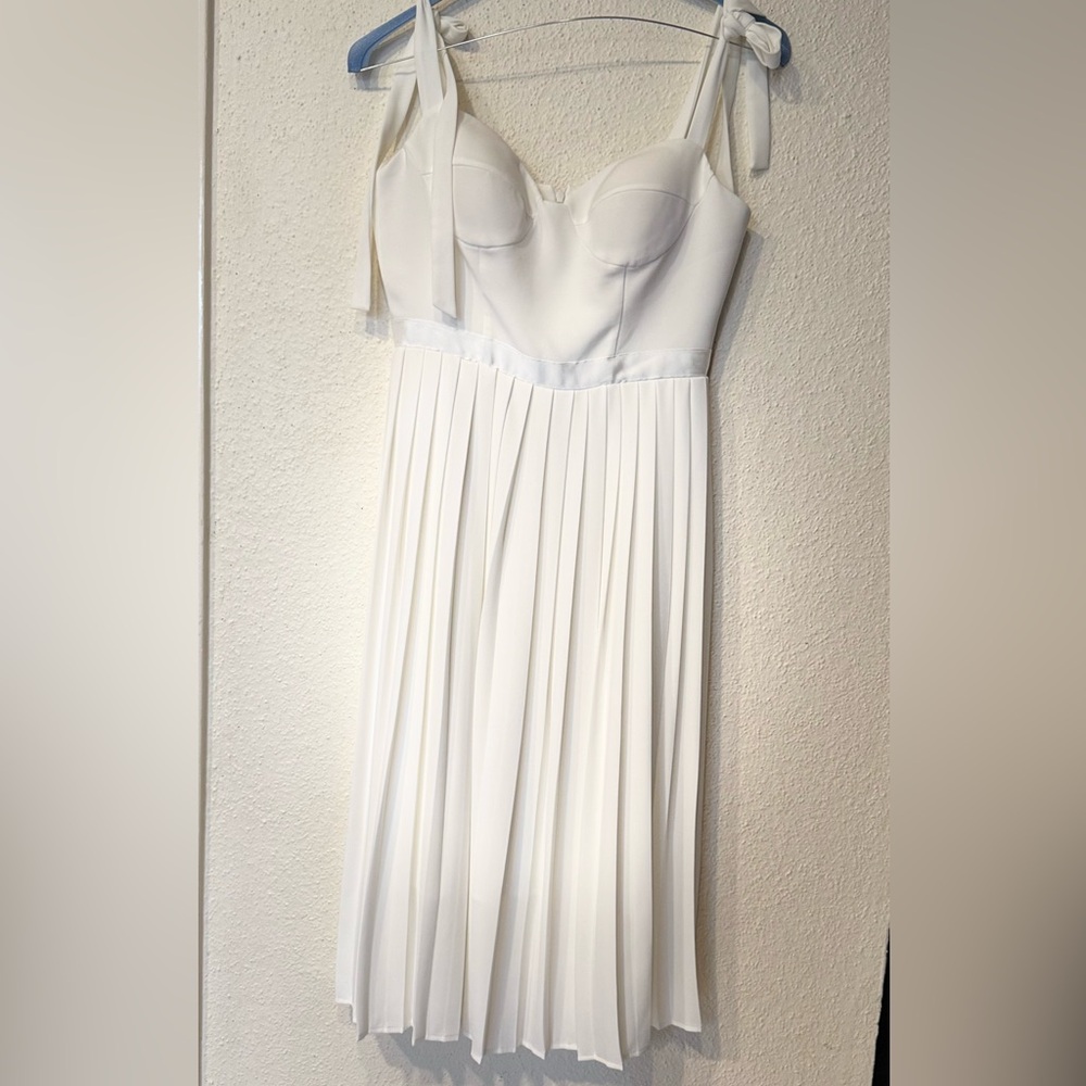 Dotti White Strapless Bridal Gown A-1 New without tag